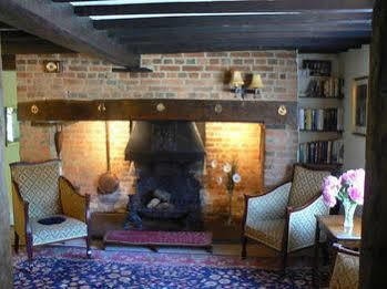 Tudor Cottage Ашфорд Екстер'єр фото